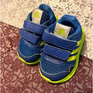 Adidas toddler size 4!